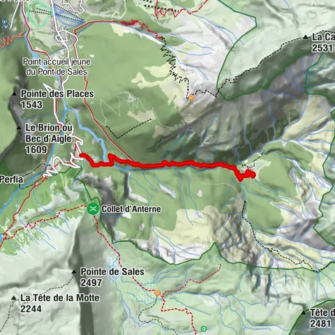 Walking itinerary: Refuge and Fonts mountain pasture